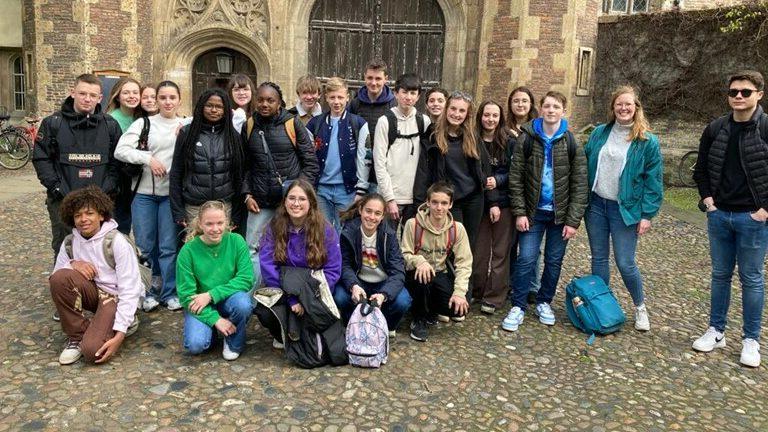 Cambridge Walking Tours for Schools and Educational Groups - photo of a foreign language school enjoying their tour of Cambridge